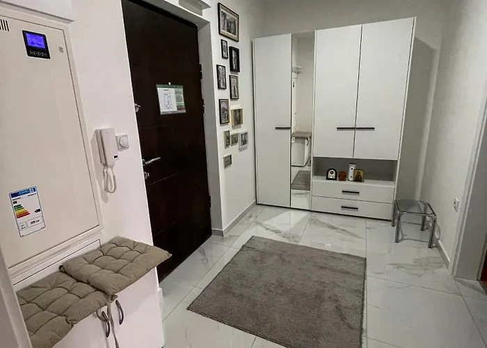 Zlatkovic Family شقة *