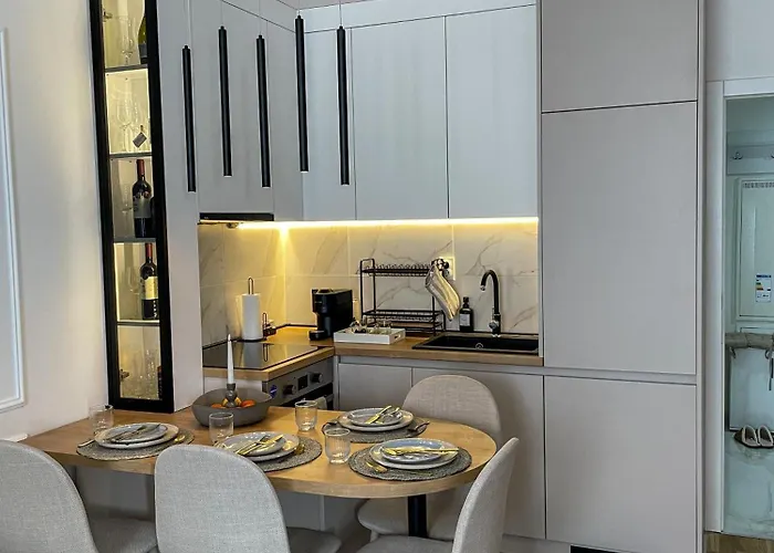 Zlatkovic Family * 皮罗特